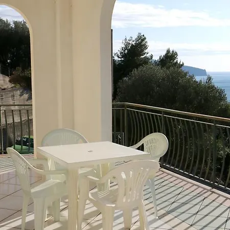 Villa Augusta *